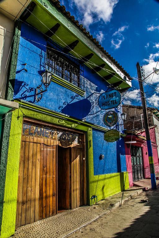 Planet Hostel Сан-Кристобаль-де-Ла-Касас Экстерьер фото